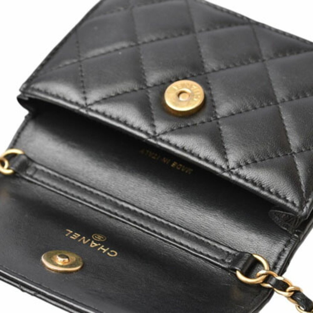 CHANEL Black Lambskin Leather Wallet - Picture 12 of 14